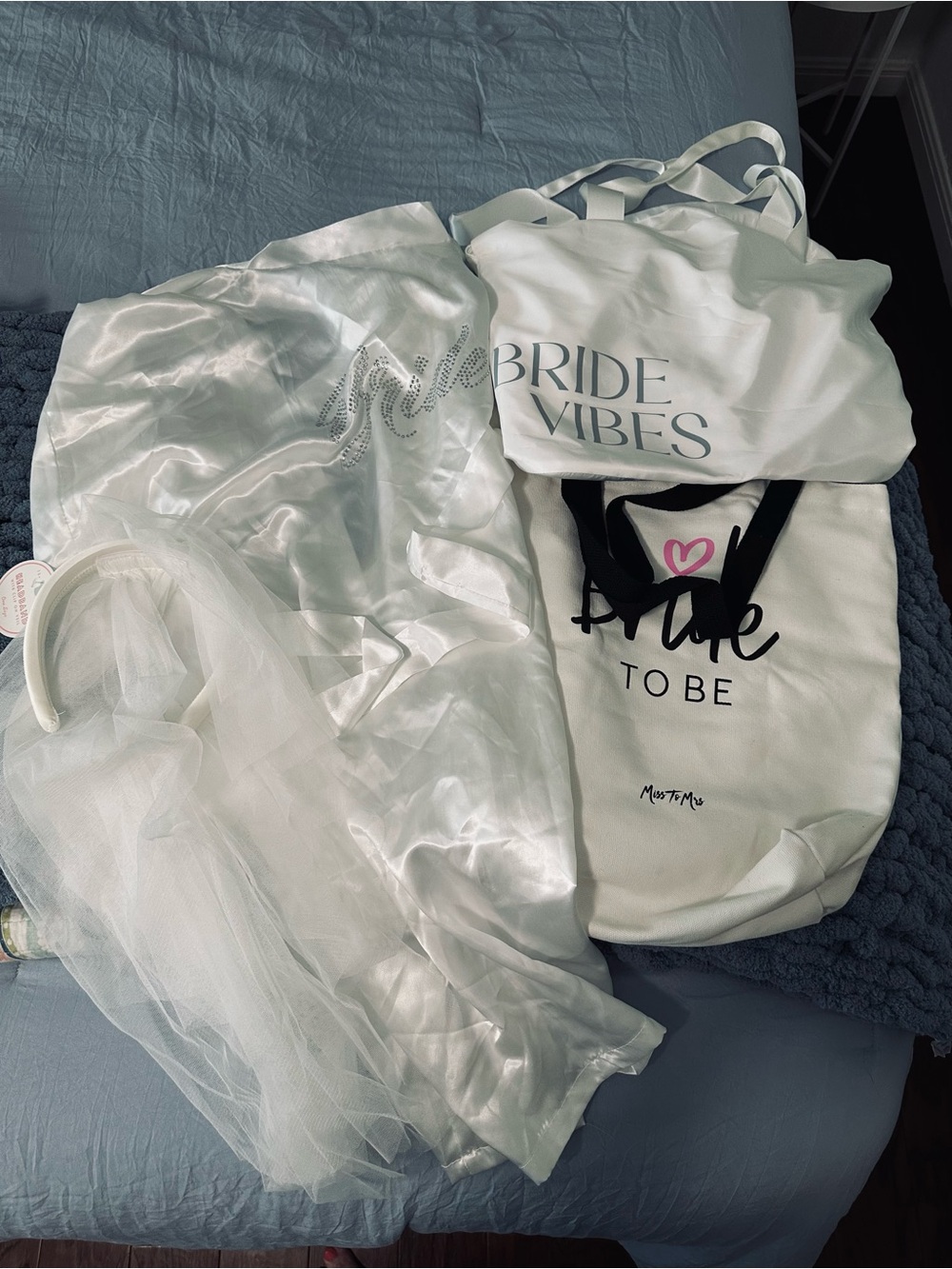 BRIDE BUNDLE  with "Bride Vibes” tote bags, Bride Robe and Headband Veil